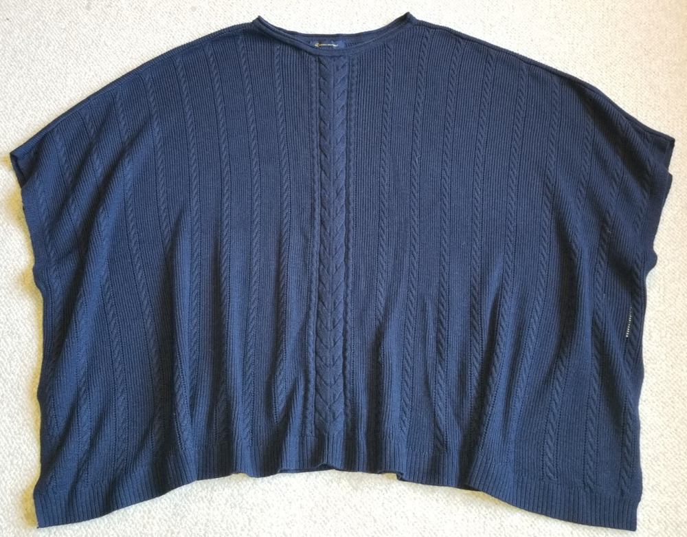 Womens Sweater/Poncho-BROOKS BROTHERS-navy cable-knit wool Old Money-One Size